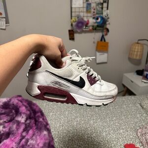 Nike Women's White and Maroon Sneakers